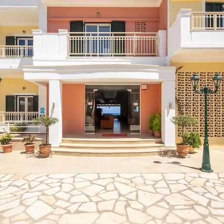 Hotel Rossis Meszongí Kültér fotó