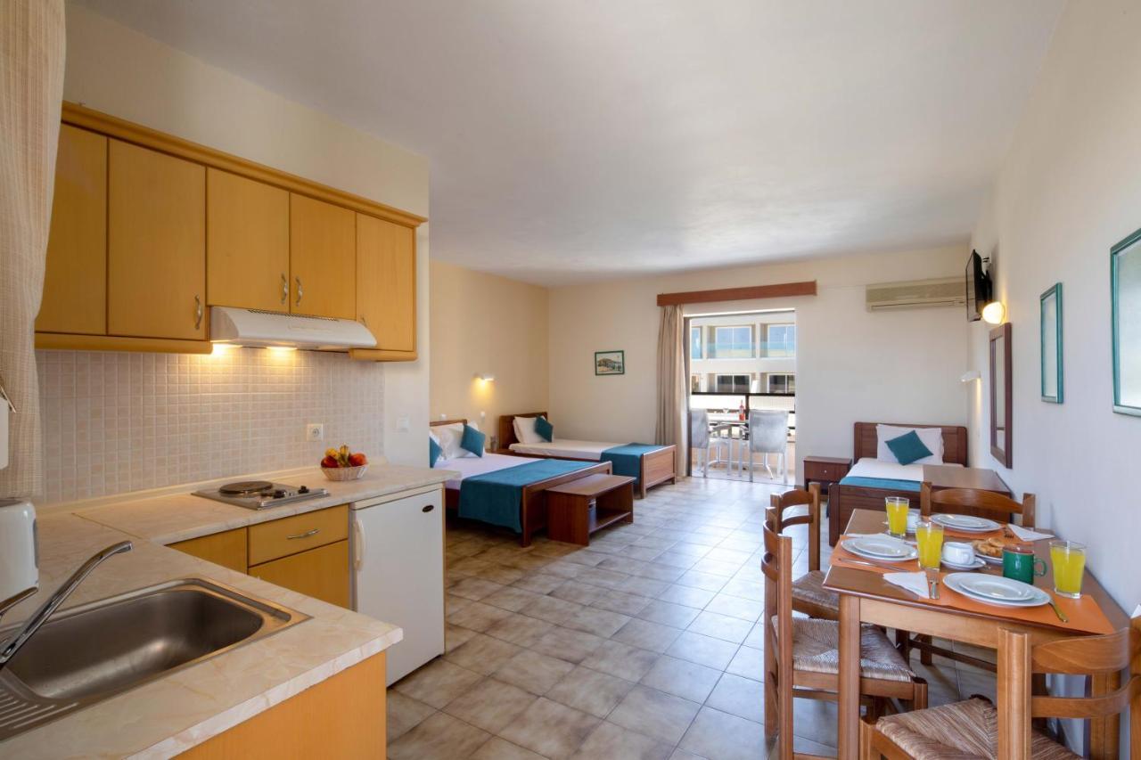 Hotel Rossis Meszongí Kültér fotó